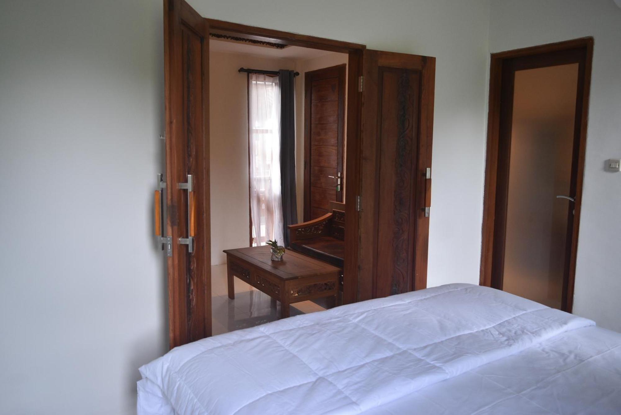 Ketut Joglo Guest House 努沙杜瓦 外观 照片