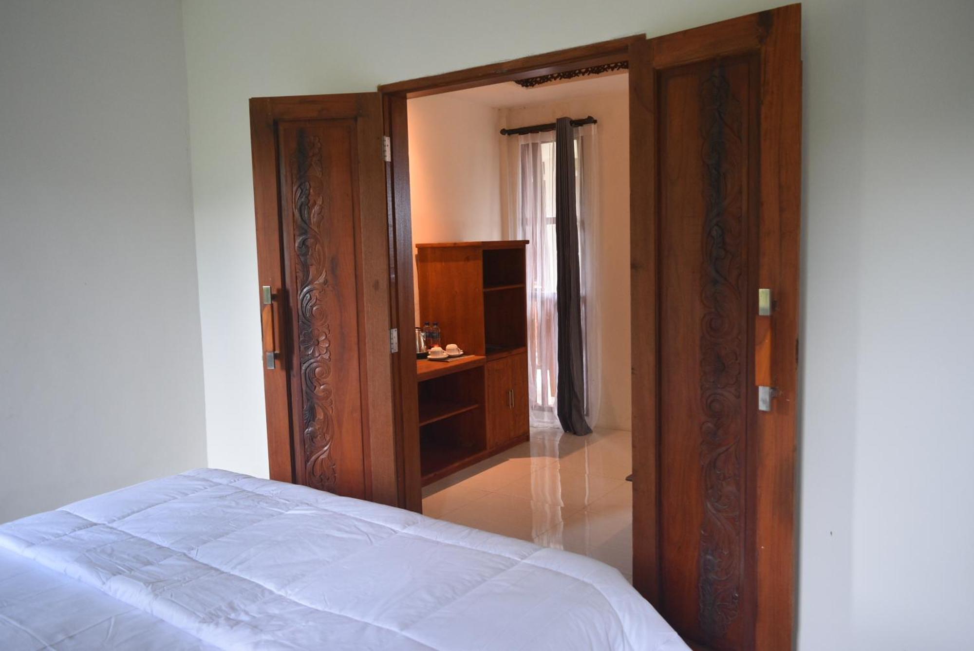 Ketut Joglo Guest House 努沙杜瓦 外观 照片